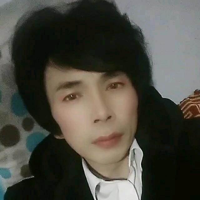 神自由的飞翔