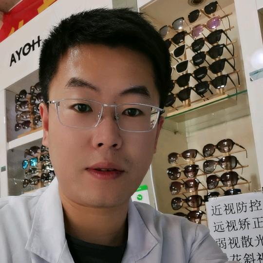 定兴视美眼镜