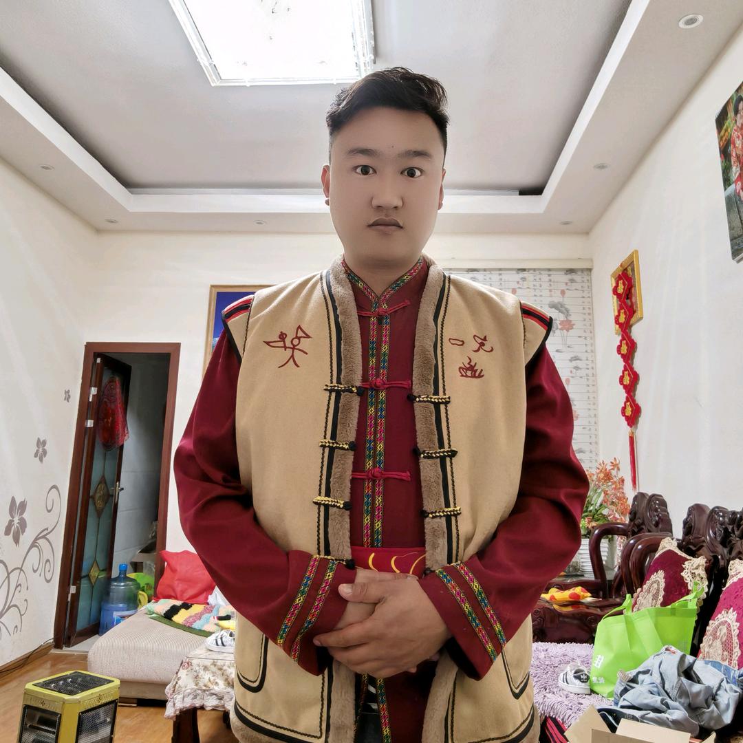 吾三有