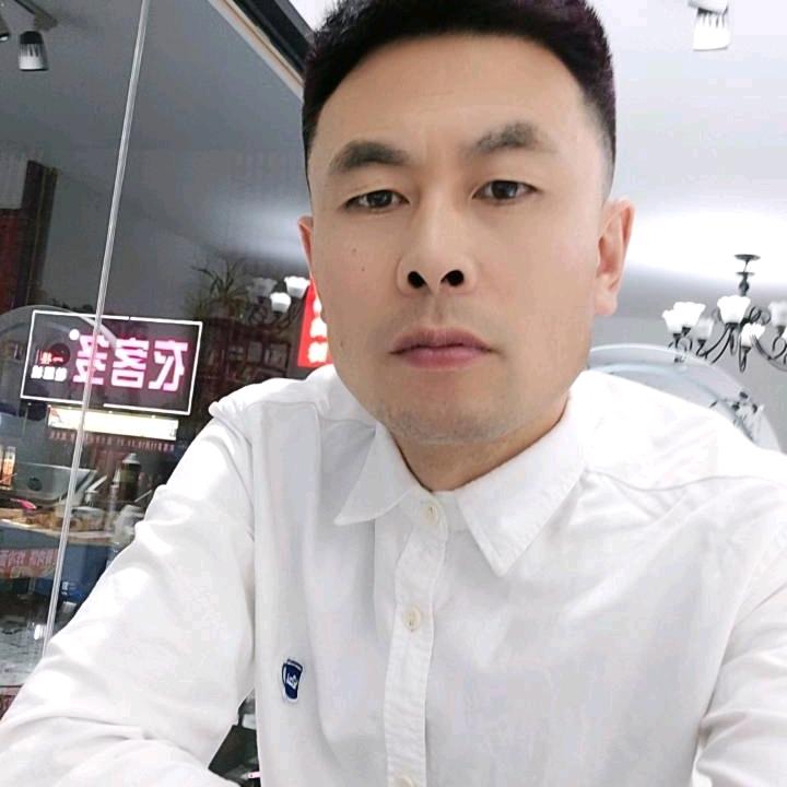 时尚造型明哥
