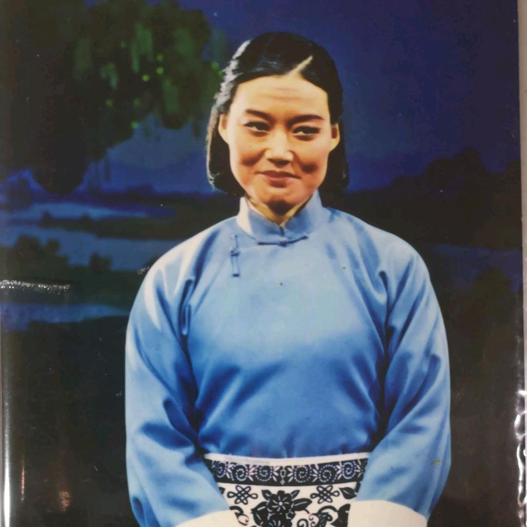 汤玉英