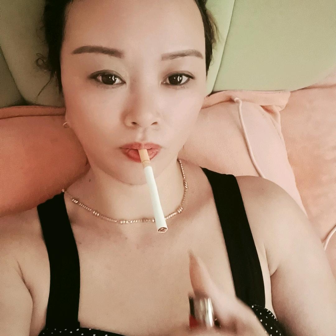 女人不拽，容易被甩