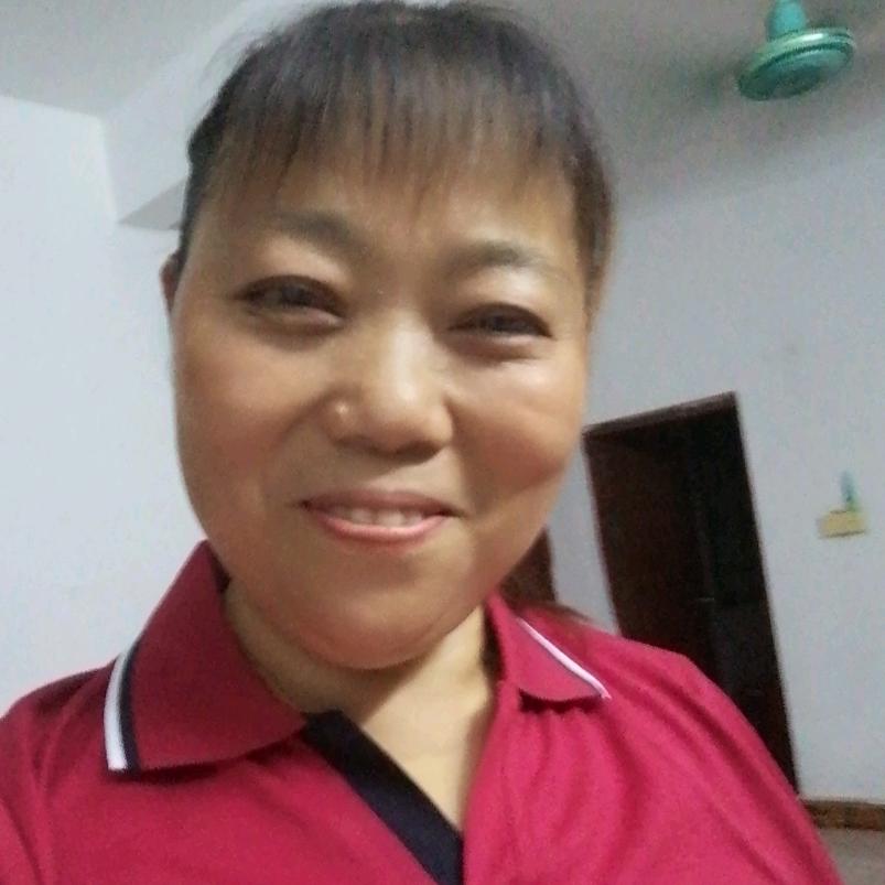 肖三妹，每天中午十二点四十开播