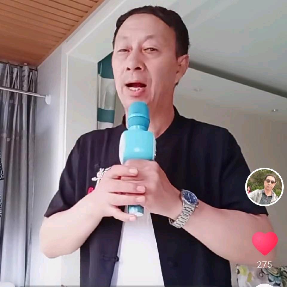 好朋友。成群