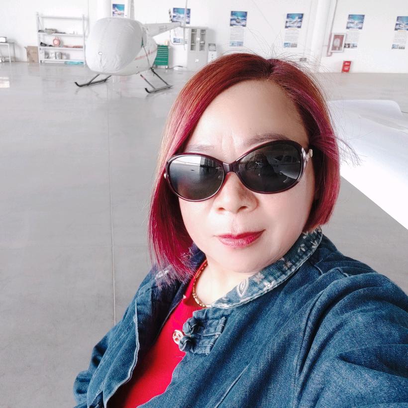 别惹我 辣妹子