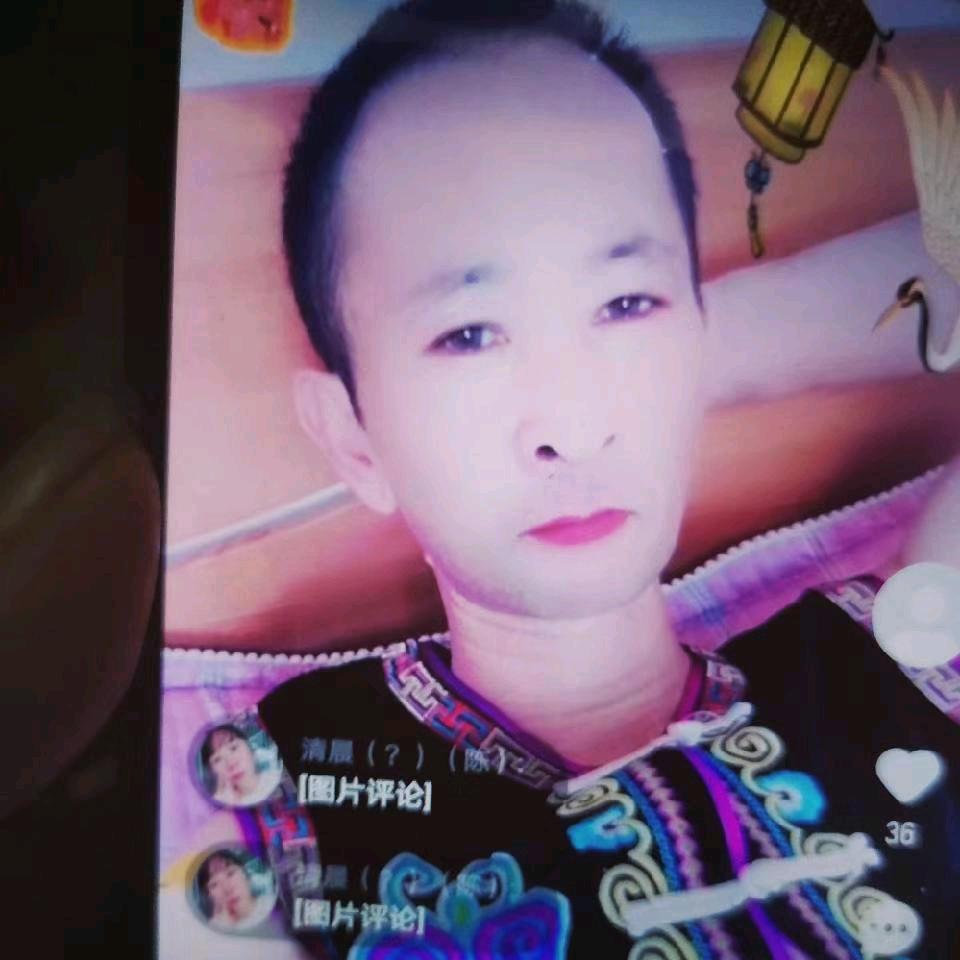 雪花飘飘🤥