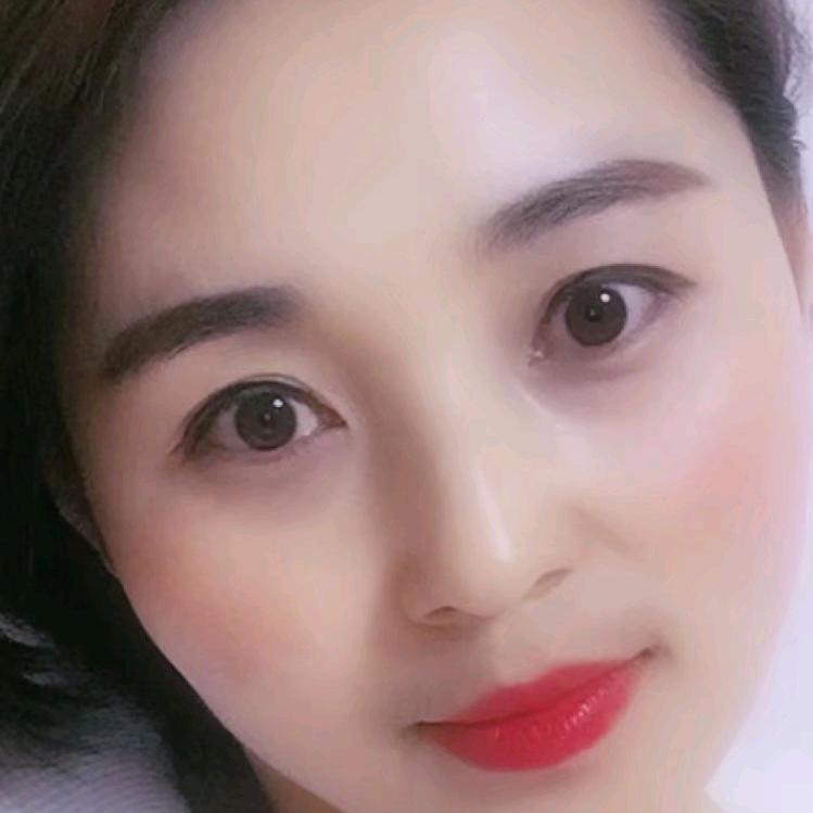 微笑的女神