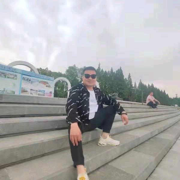 亮哥租房