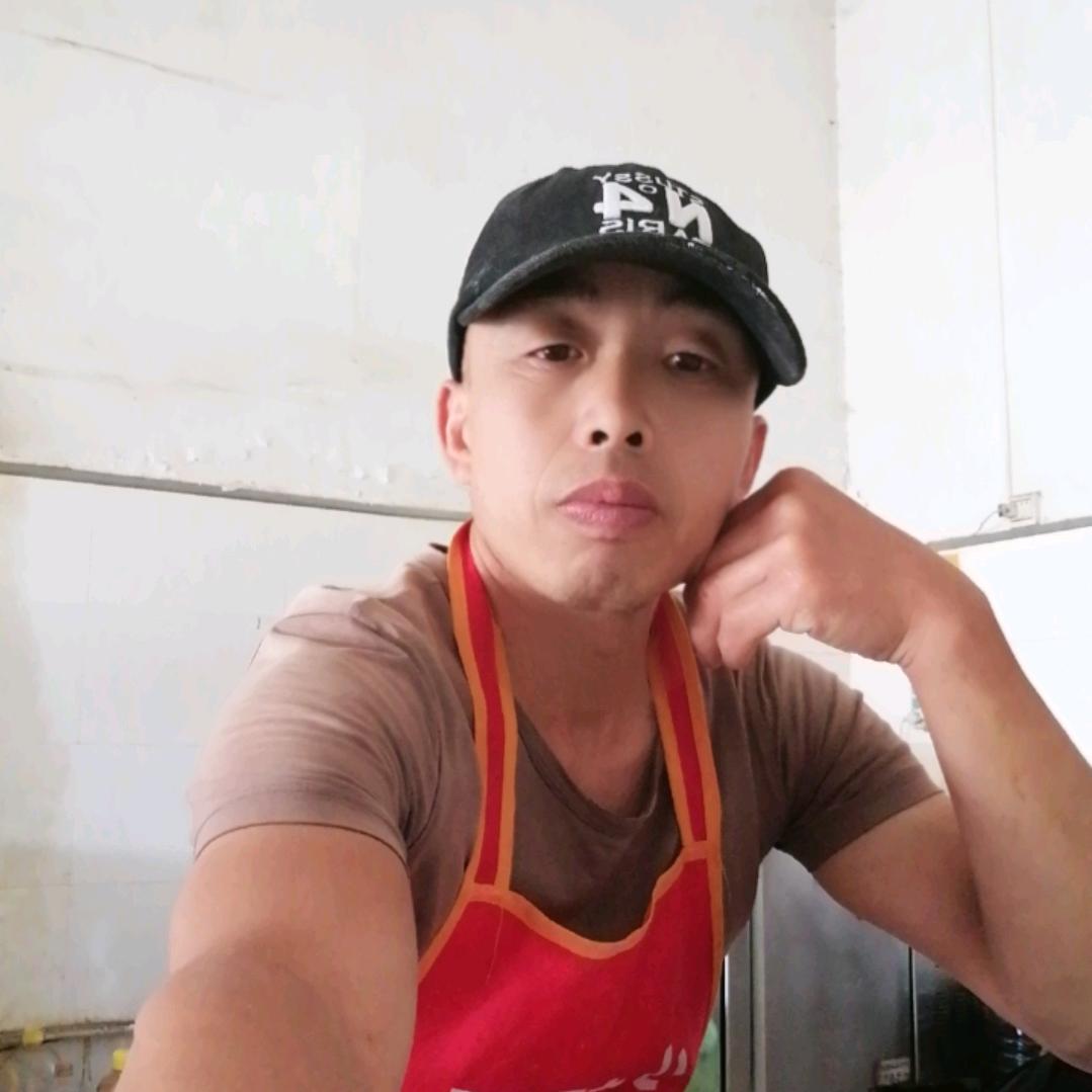 来两不要钱的包子（逗乐谢哥）