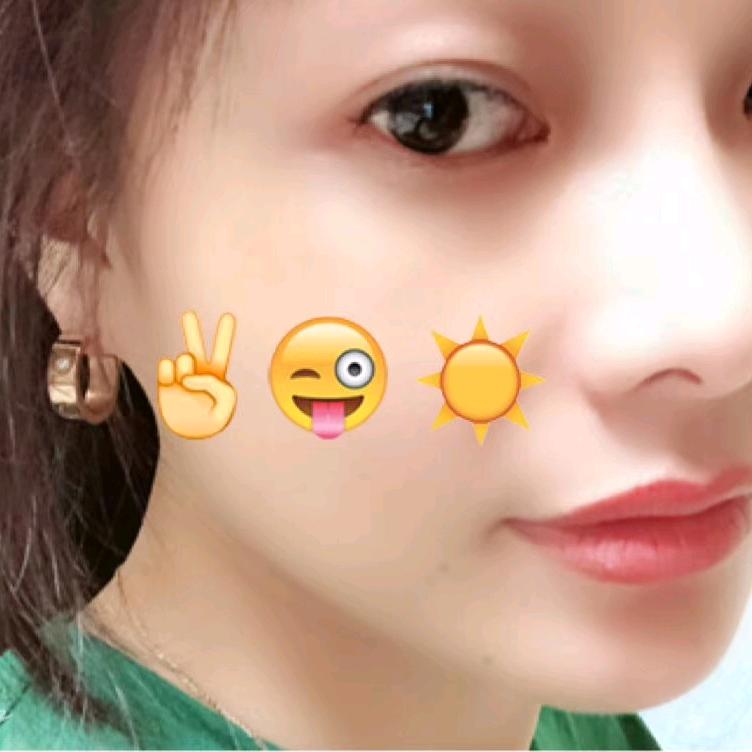 小薇呀`✿ฺ