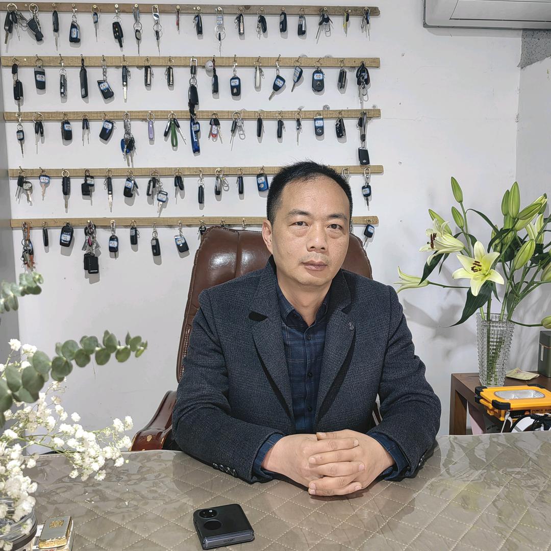 重庆靓丽二手车（老头）