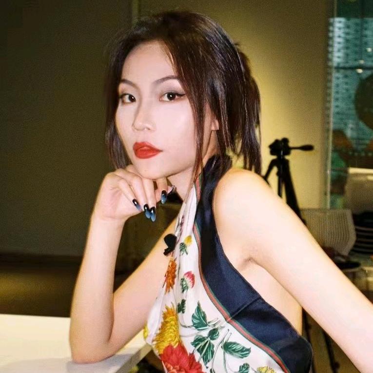瑞思白女士🙋