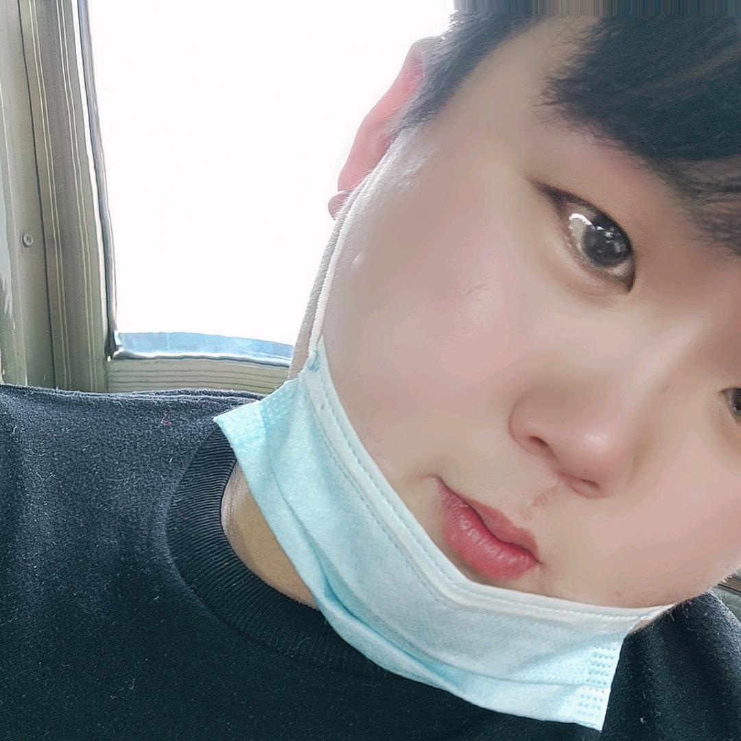 贝贝     〔农村人儿〕