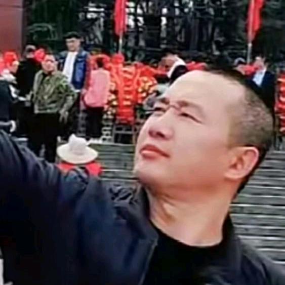 顾三少