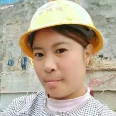 艳艳一个离婚女人