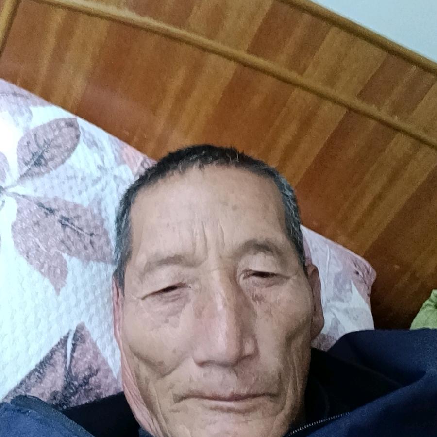 哥
