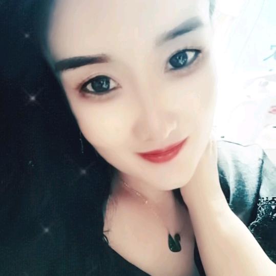 上村小红服饰