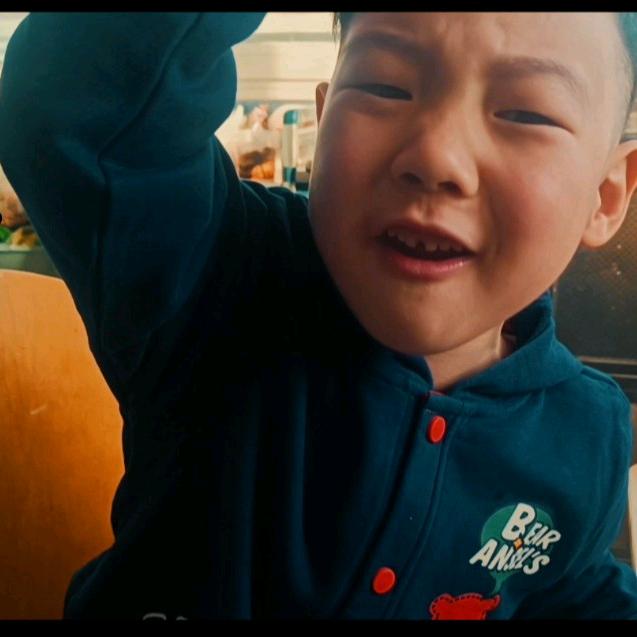 洪湖里不排队小孩（一朵棉花）