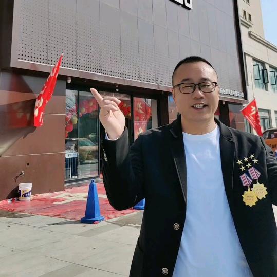 鹤壁非凡圳(zhen)哥新房+旧房装修