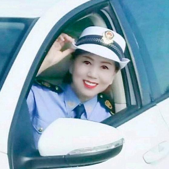 段爱华