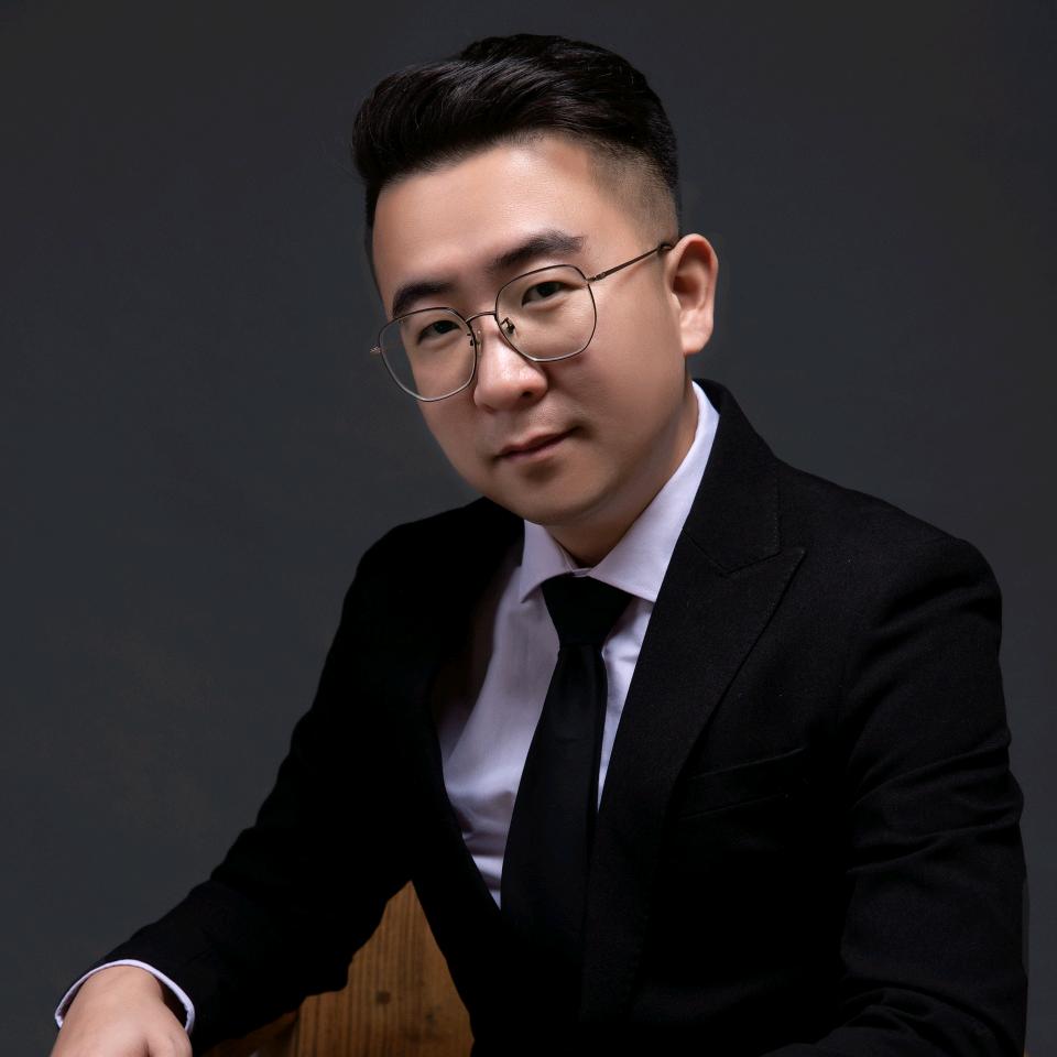 小张老师在西宁