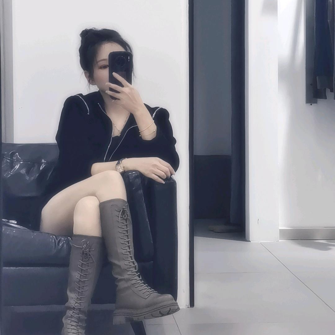 佛系小姐姐