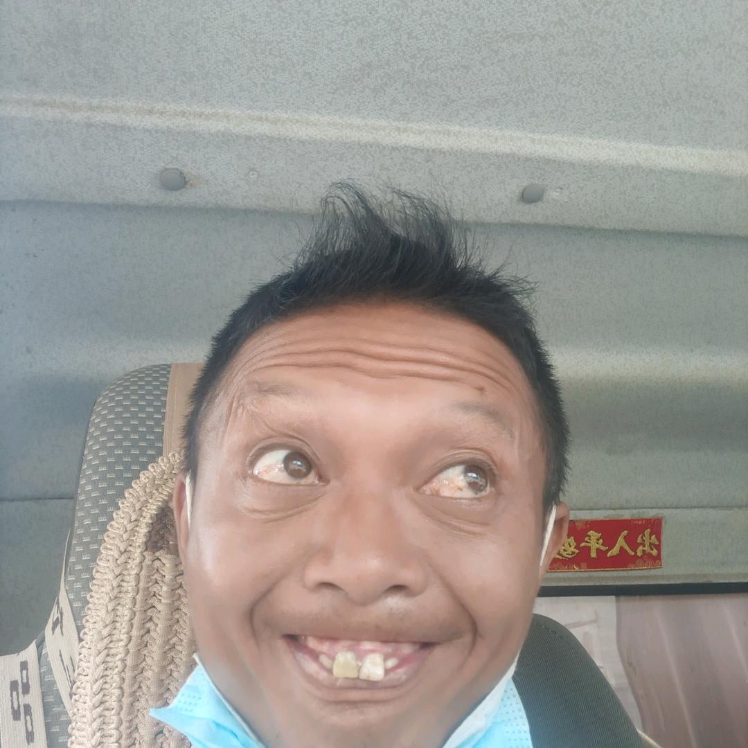 玩笑飞哥