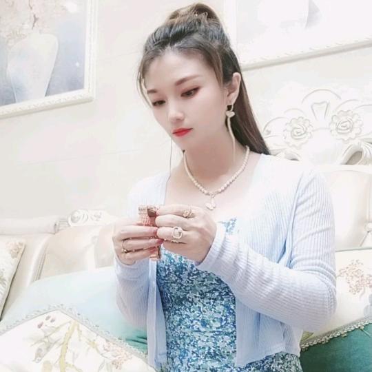我是婷婷