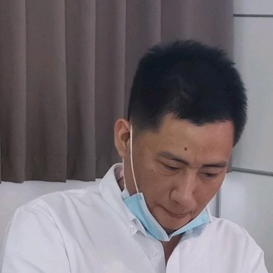 劉 雍