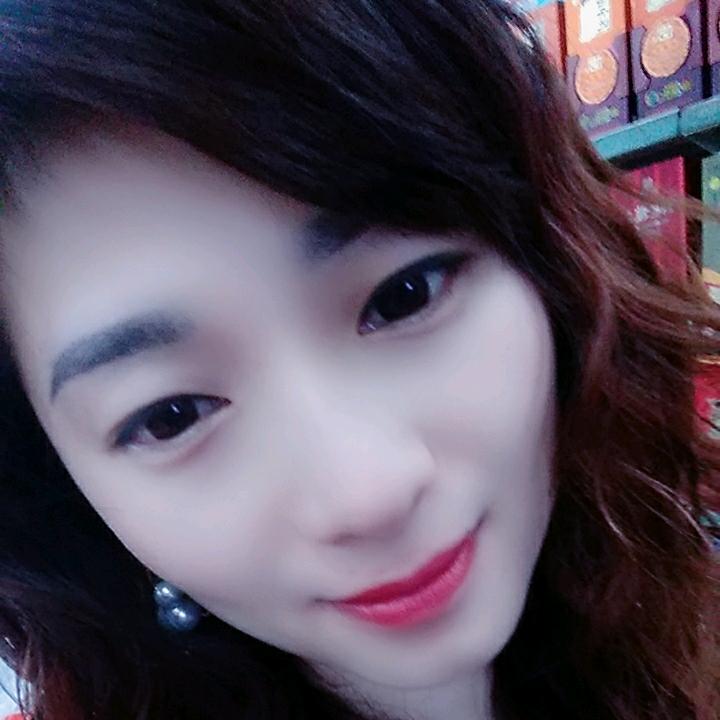 丽丽穿搭