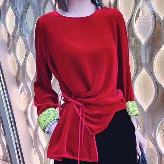 伊丝嫚女装