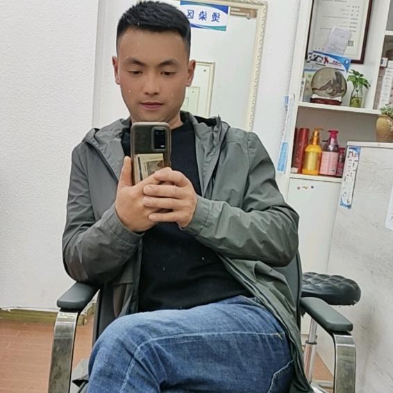 放荡不羁……