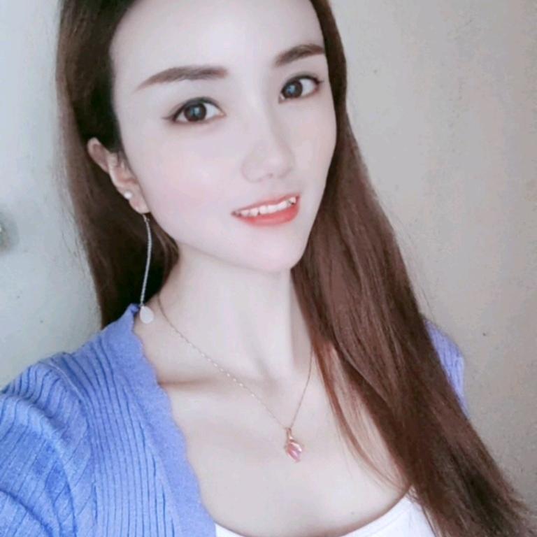 浅笑嫣然