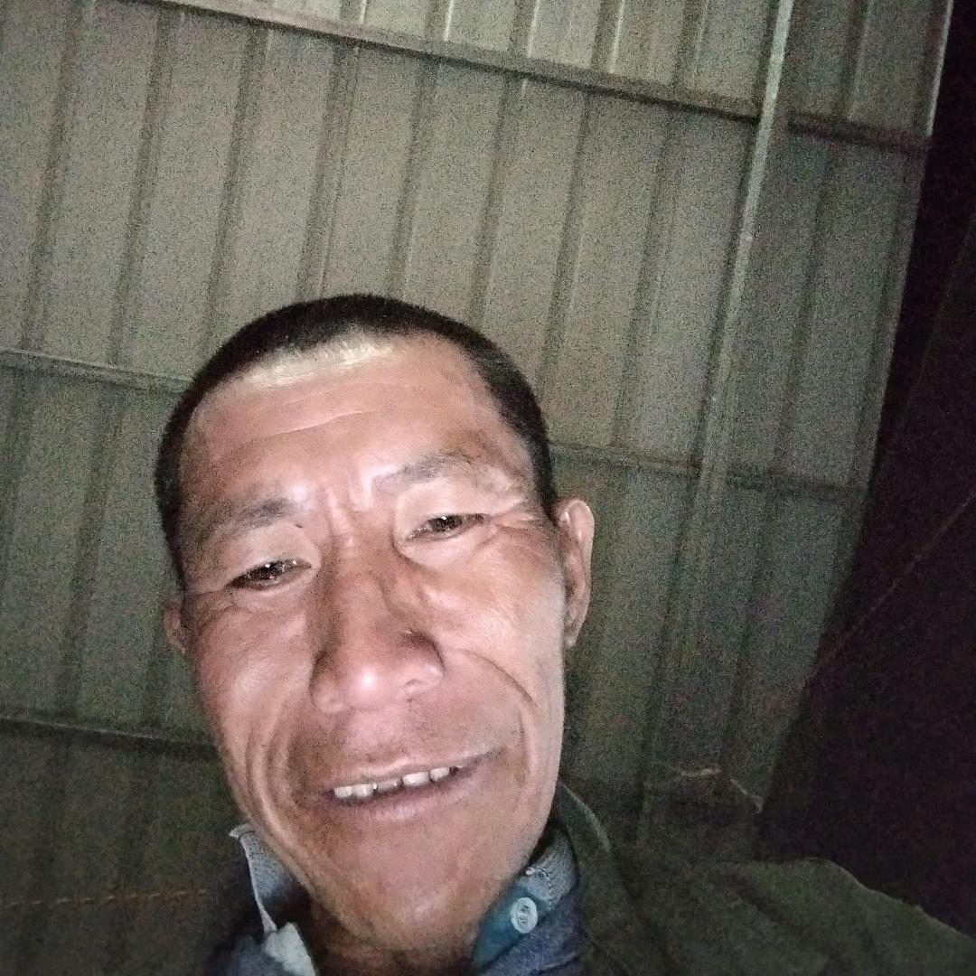 我是当身小哥有人喜欢吗😘😘