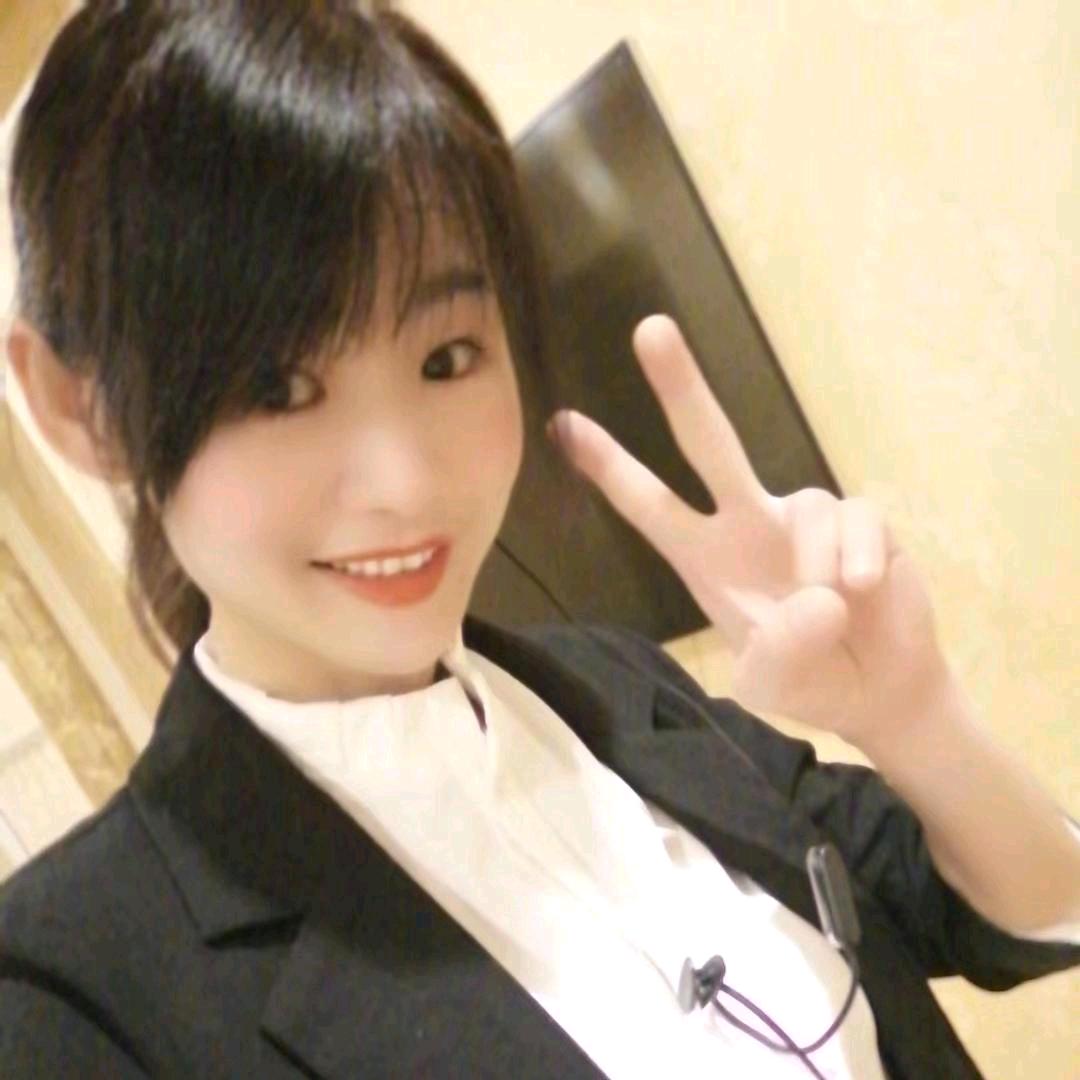 蓝灵尔🥕