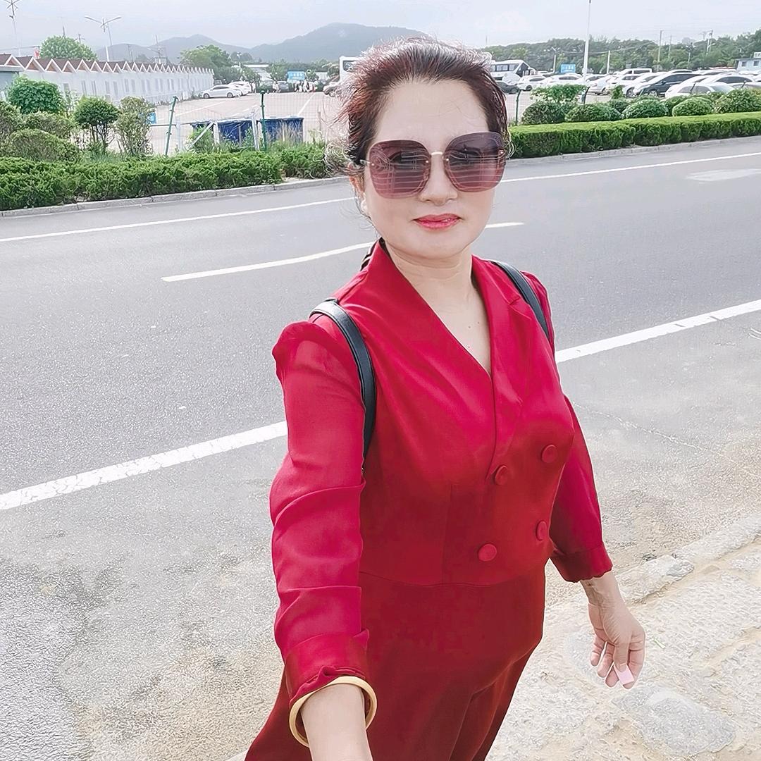 汪书丽