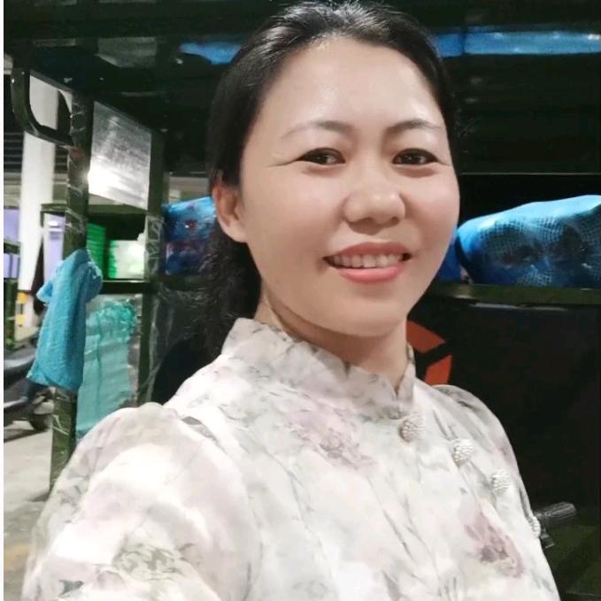 慧，专业从事全国各地蔬菜批发代销