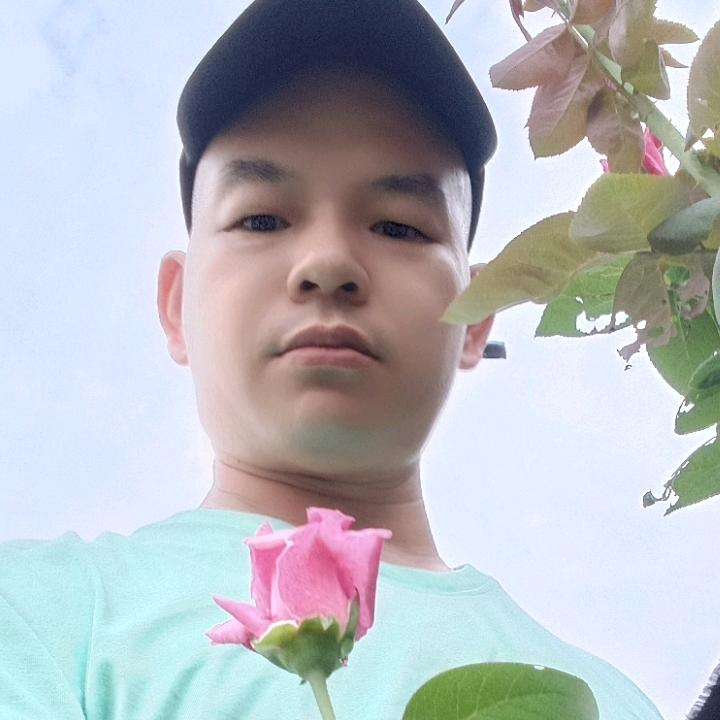 谭万贵