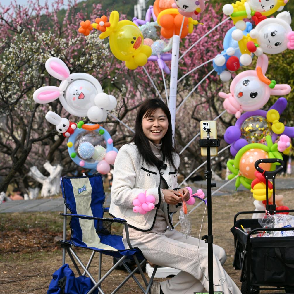 王女士气球