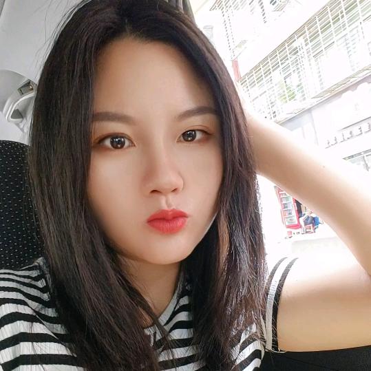 颖儿爱钓鱼