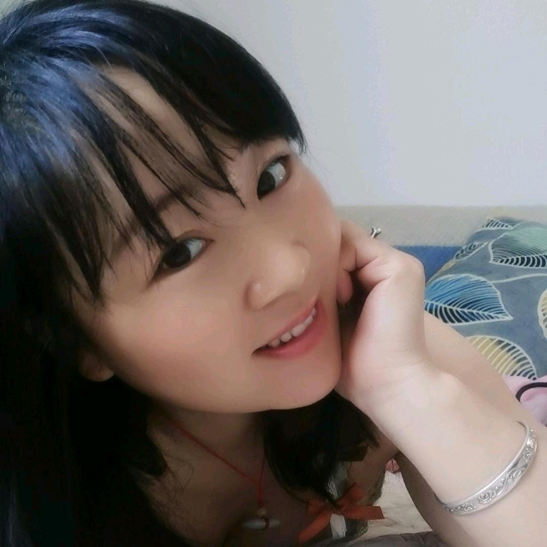 阿.  莲