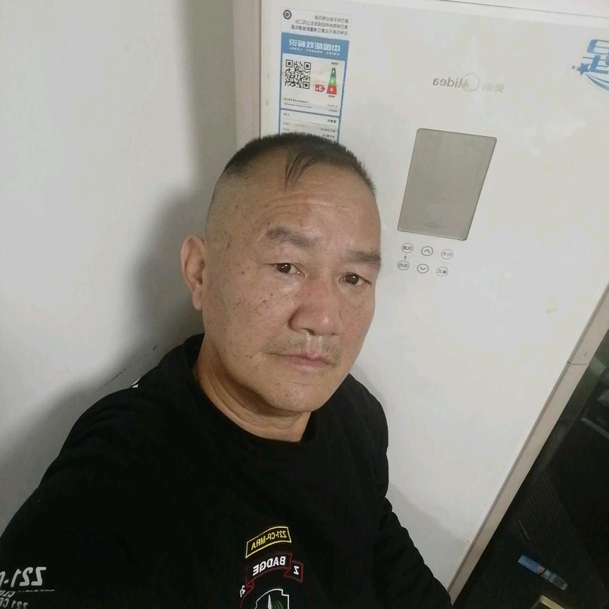 秦二哥！
