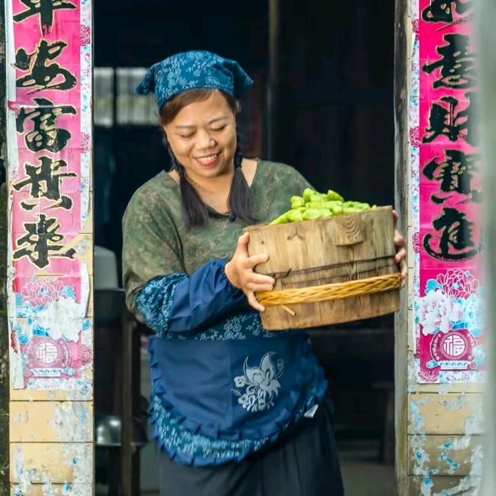 徐大姐-农村特产店