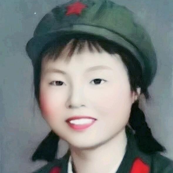 军中一小丫