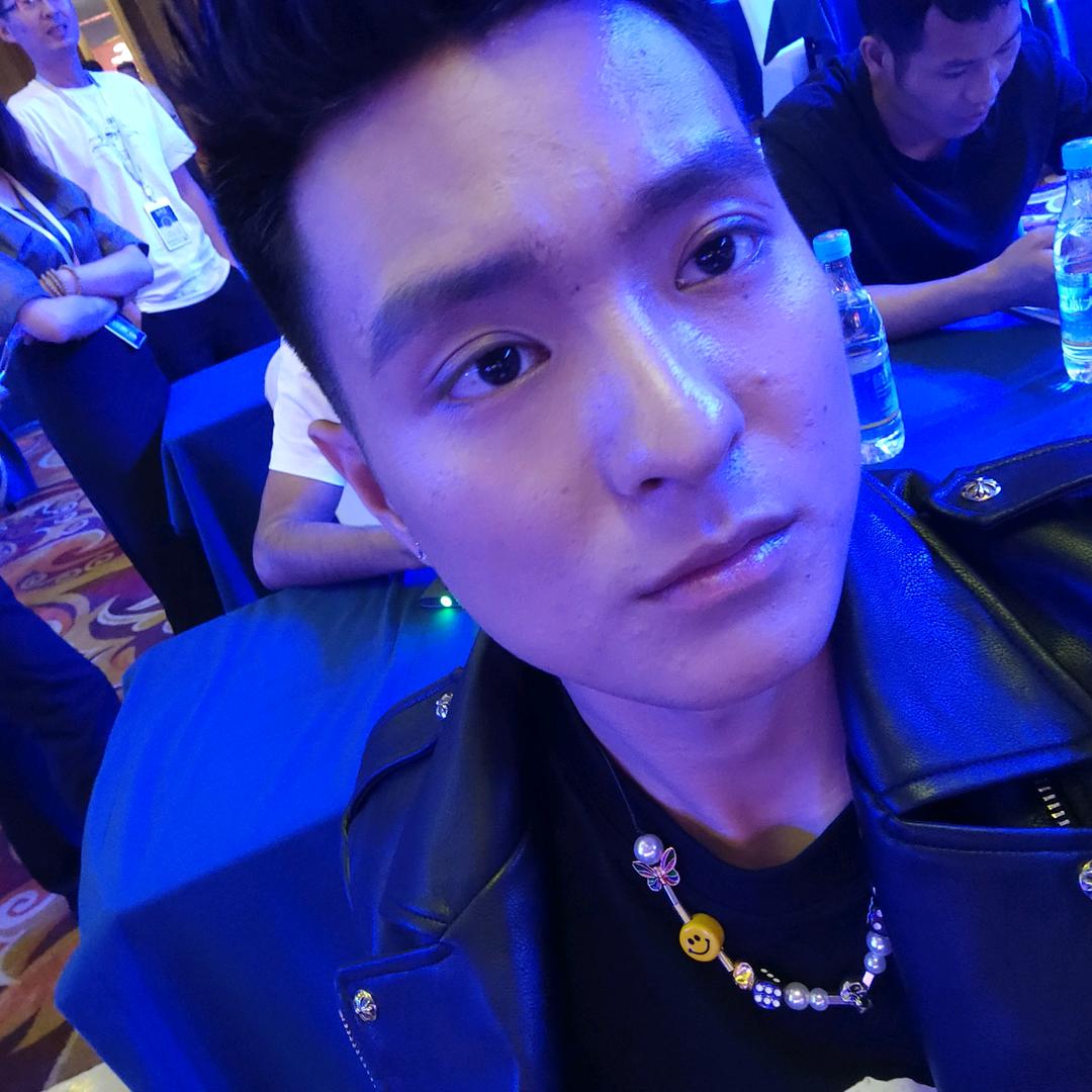 李明泽☀️