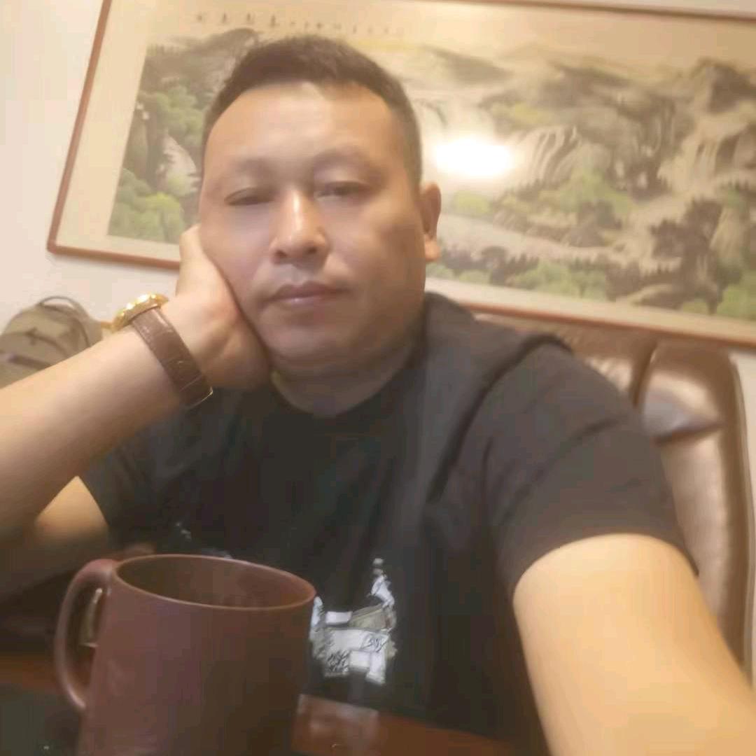 展翅高飞