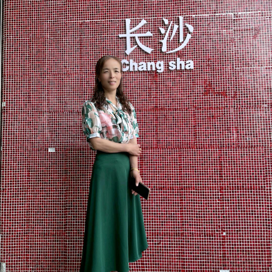 李小云1