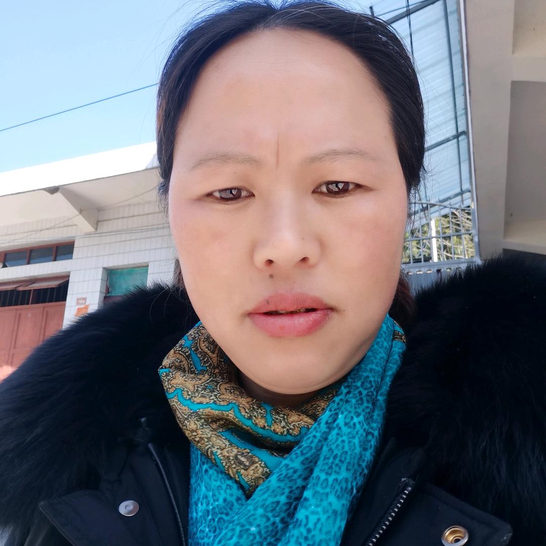 王艳，