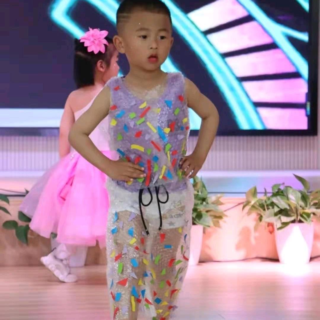 风与尘