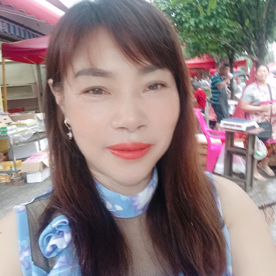 廉桥菜市场冬姐